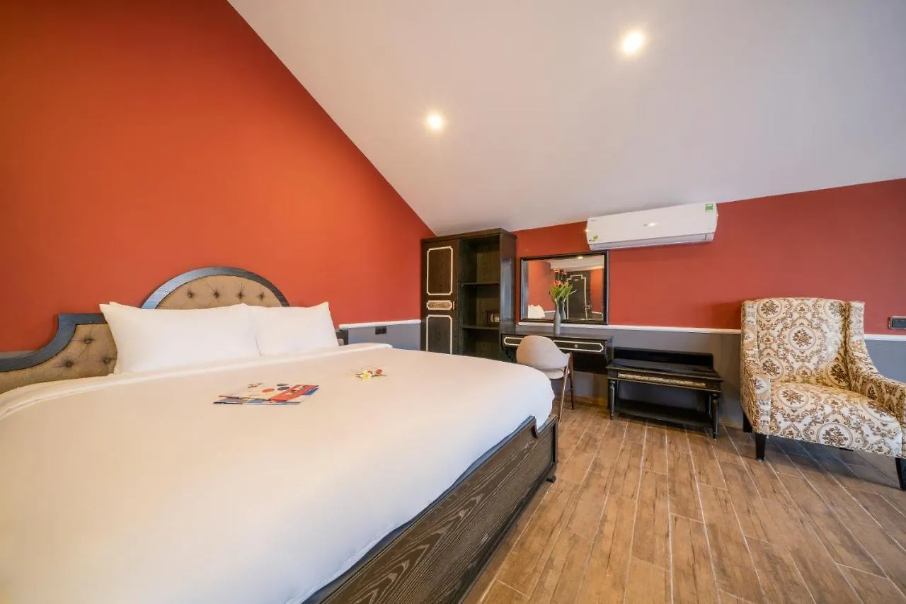 Athenia Hoi An Boutique Hotel & Spa