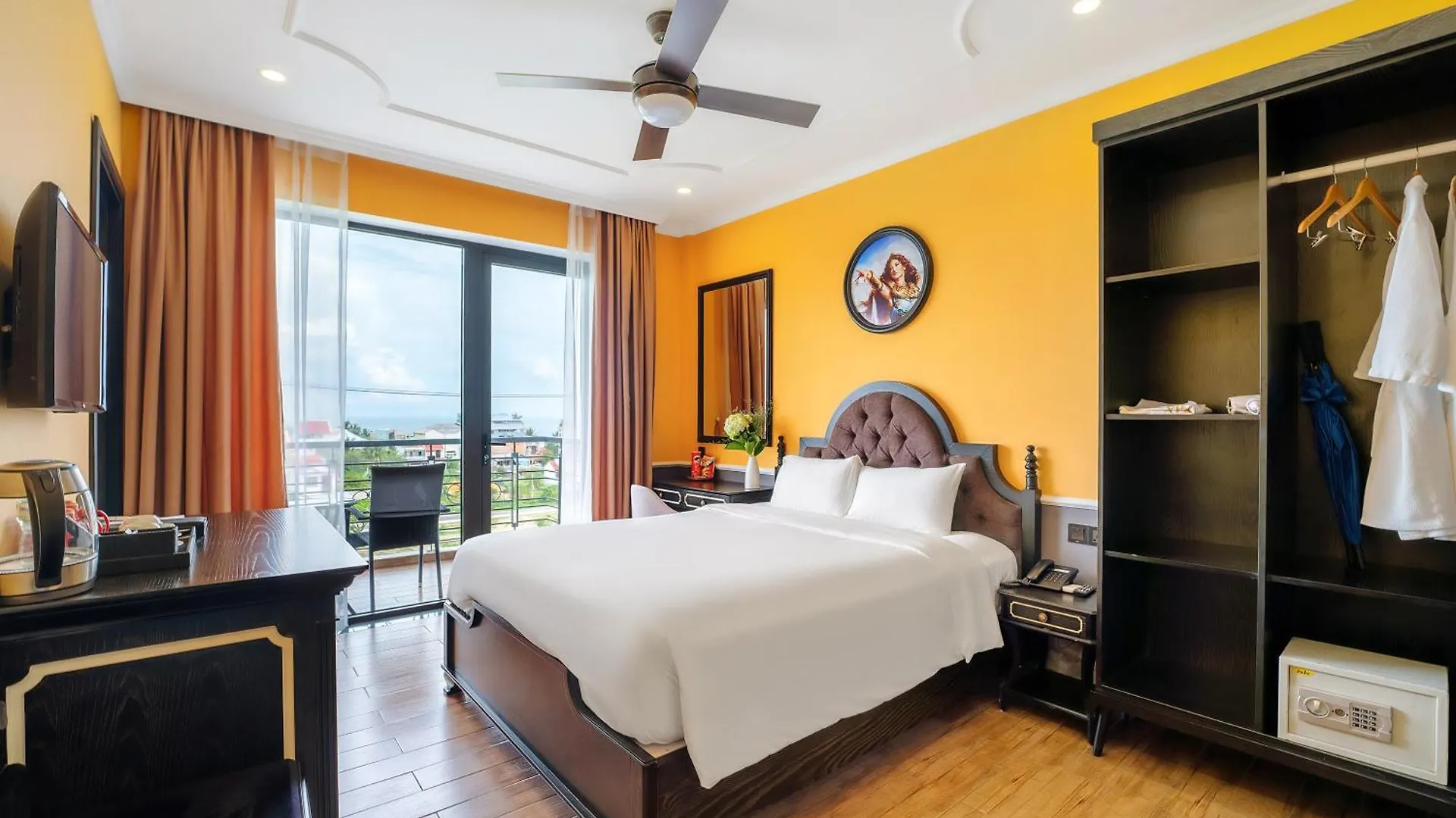 Athenia Hoi An Boutique Hotel & Spa
