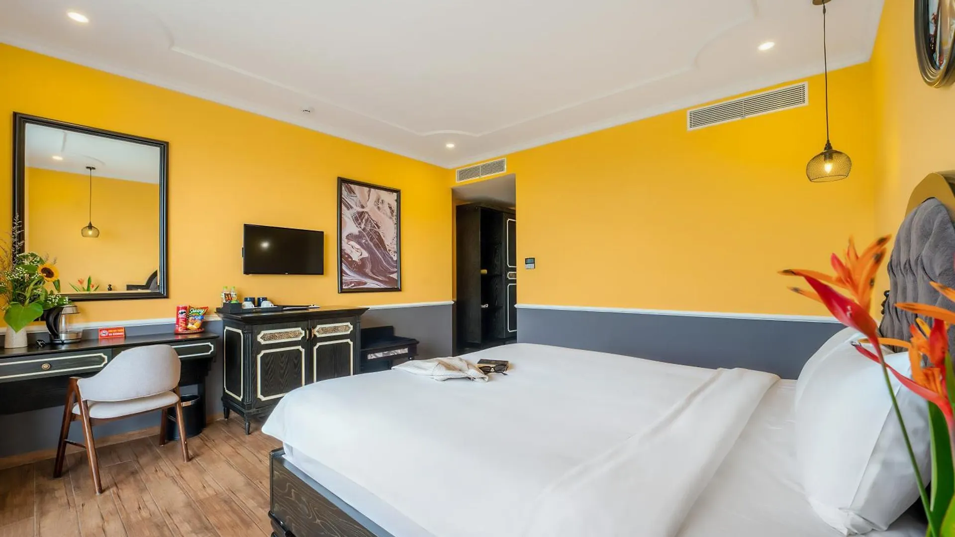 Athenia Hoi An Boutique Hotel & Spa