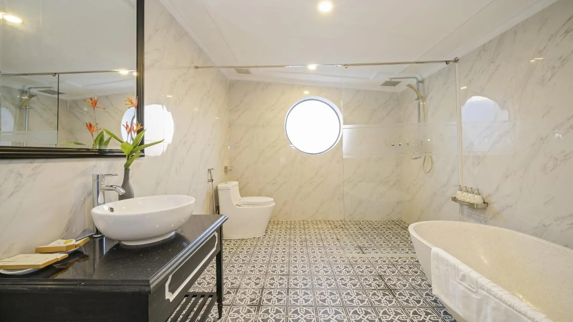 Athenia Hoi An Boutique Hotel & Spa