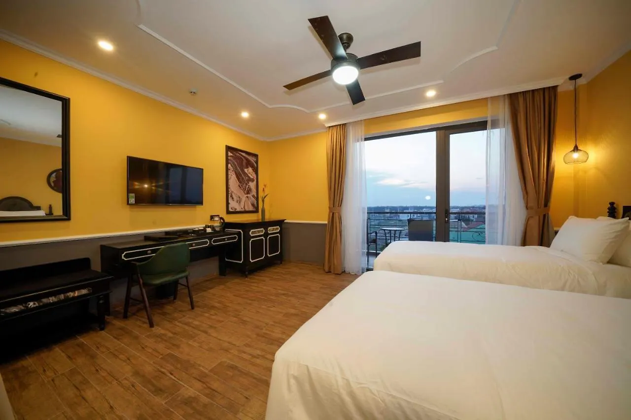 Athenia Hoi An Boutique Hotel & Spa 4*,  Vietnam
